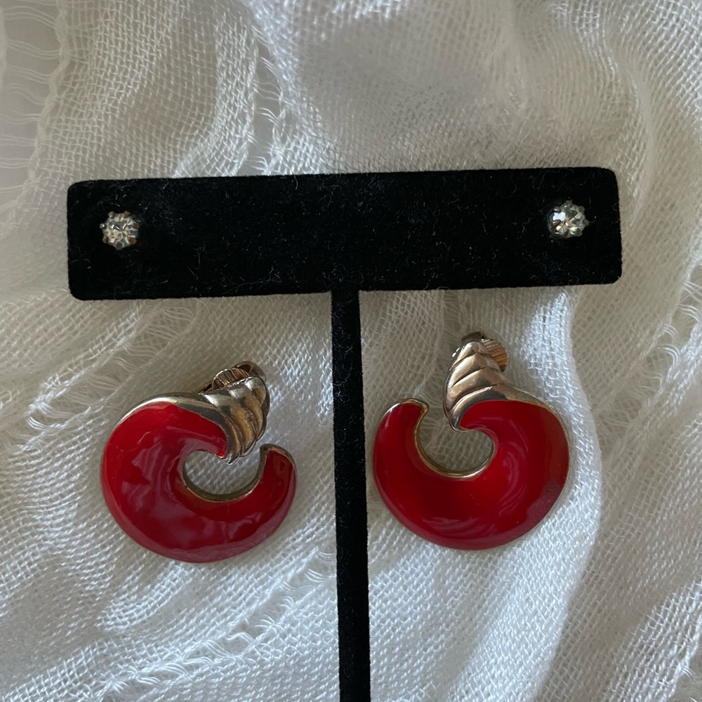 Red enamel C-shape gold tone clip on, small rhinestone back post earrings